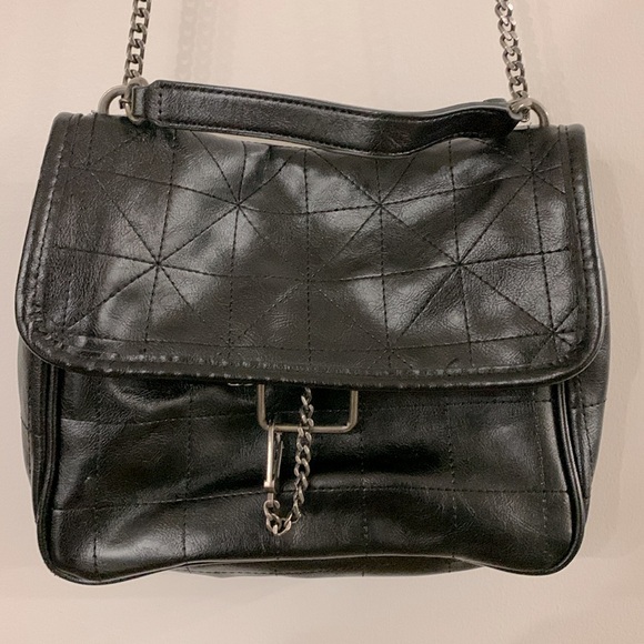 Purse - Picture 2 of 7